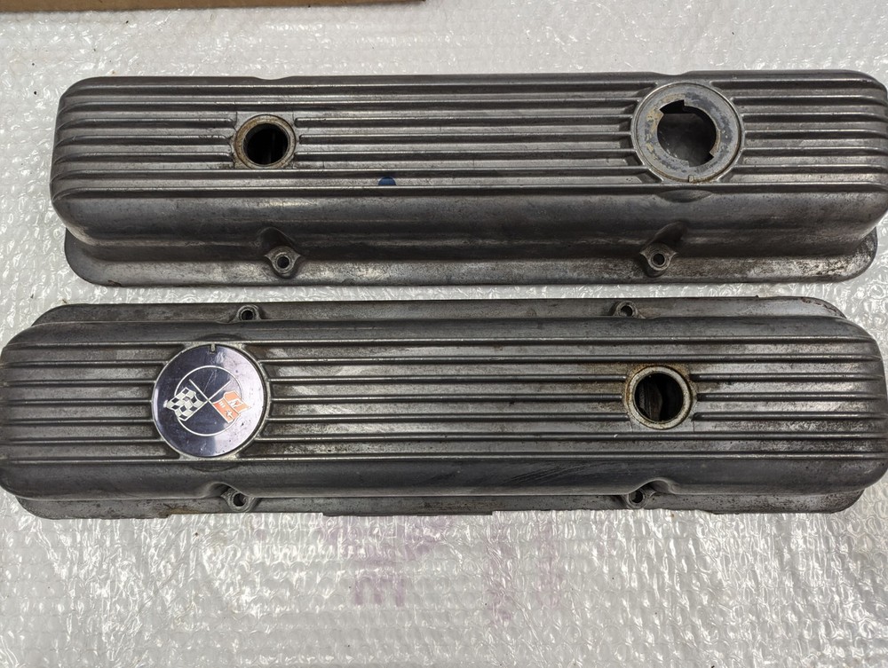 1970 Corvette Z/28 Camaro Aluminum Valve Covers GM 3965543 3965544 1 NEED REPAIR