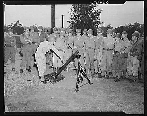 Photo:WWII Soldiers M1 Bazooka Training 1940s Military Drill Group Photo