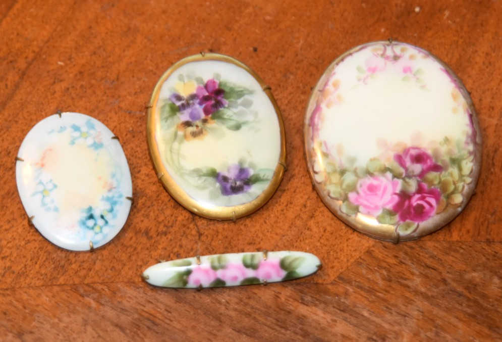 Lot of 4 Antique Porcelain Hand Painted Floral Brooches Pins