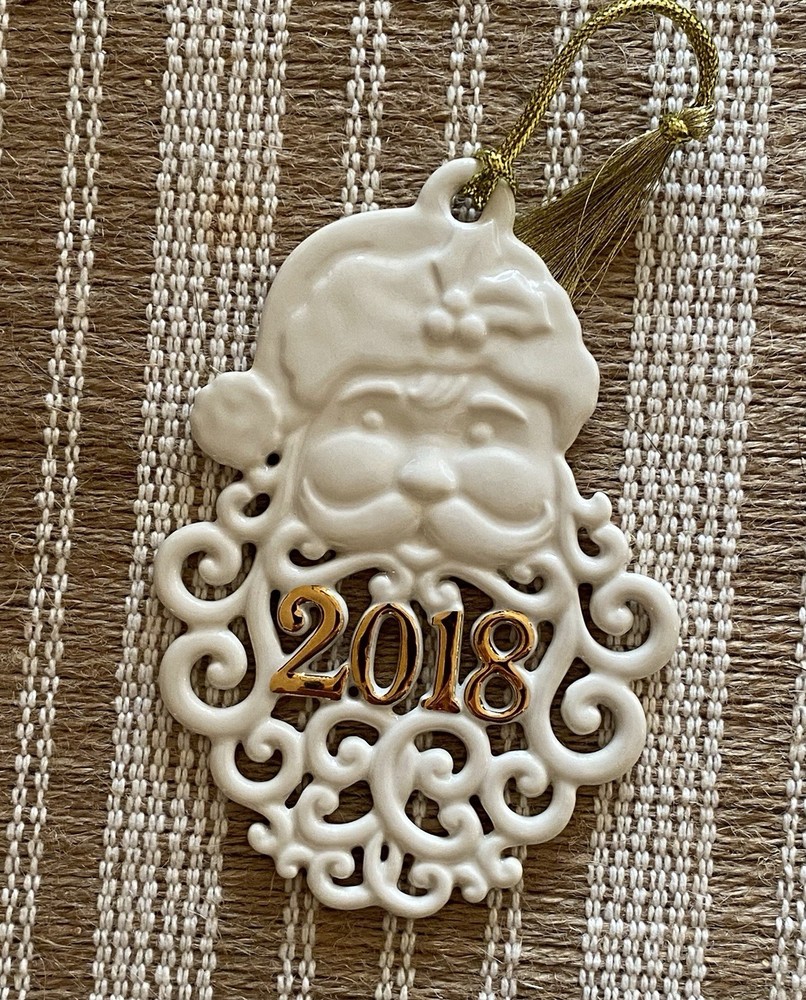 Lenox A Year to Remember 2018 Santa Christmas Porcelain Ornament EUC