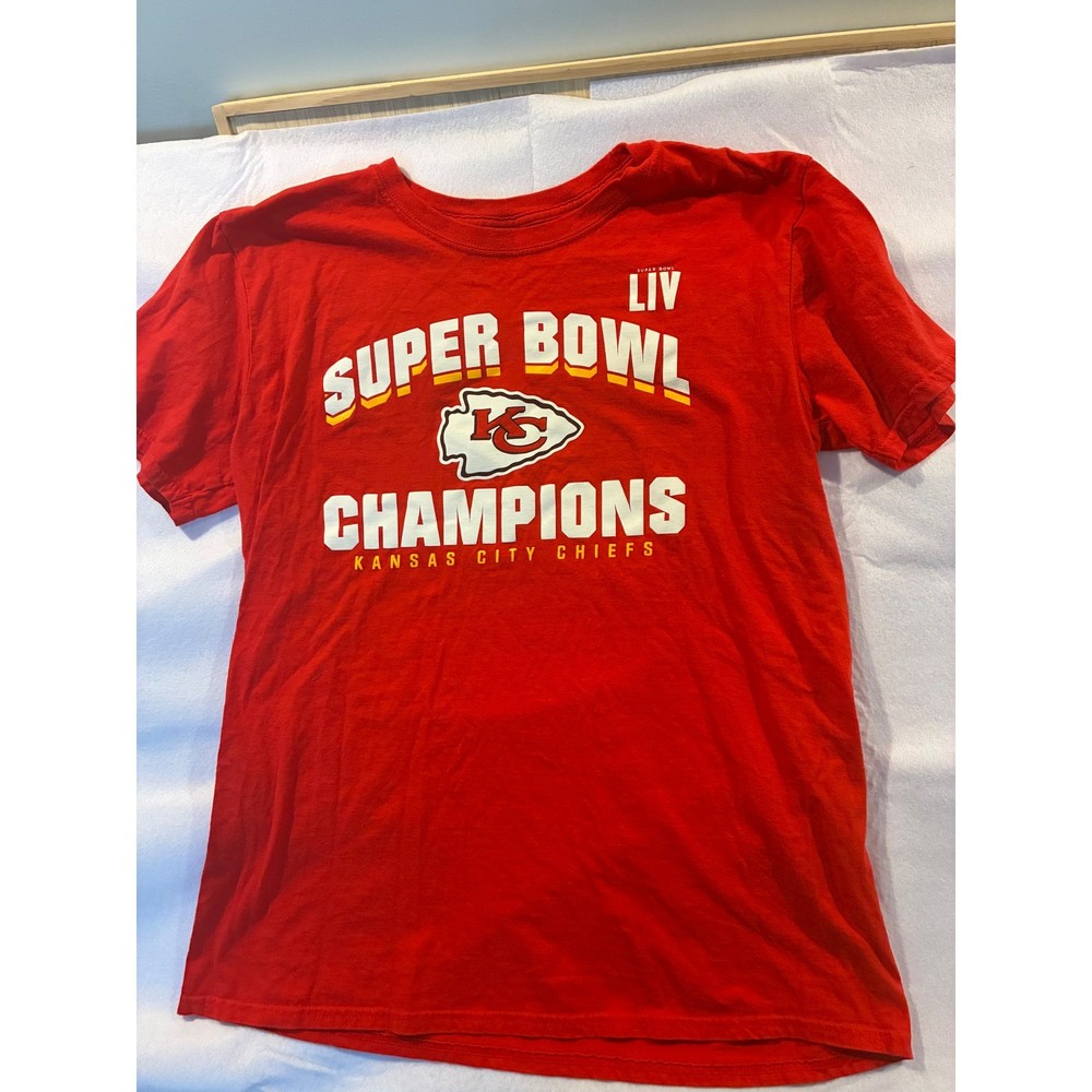 Gildan Kansas City Chiefs Super Bowl LIV Champions Roster T-Shirt Red Mens XL