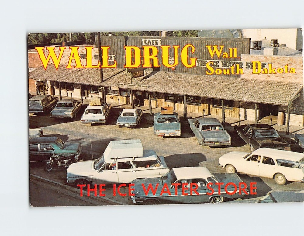 Postcard The Ice Water Store Wall Drug Wall South Dakota USA