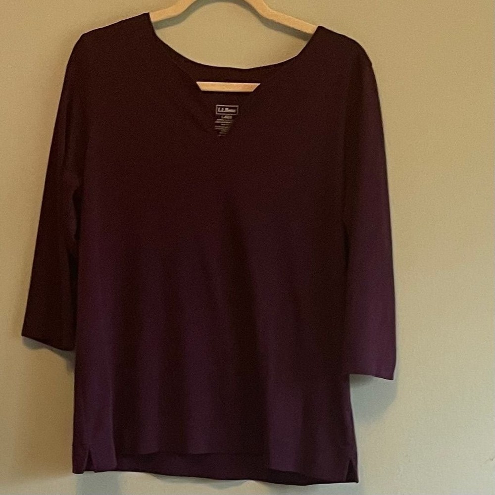 L.L.Bean Women's Size Large Purple 100% Supima Cotton V-Neck Shirt, Capsule