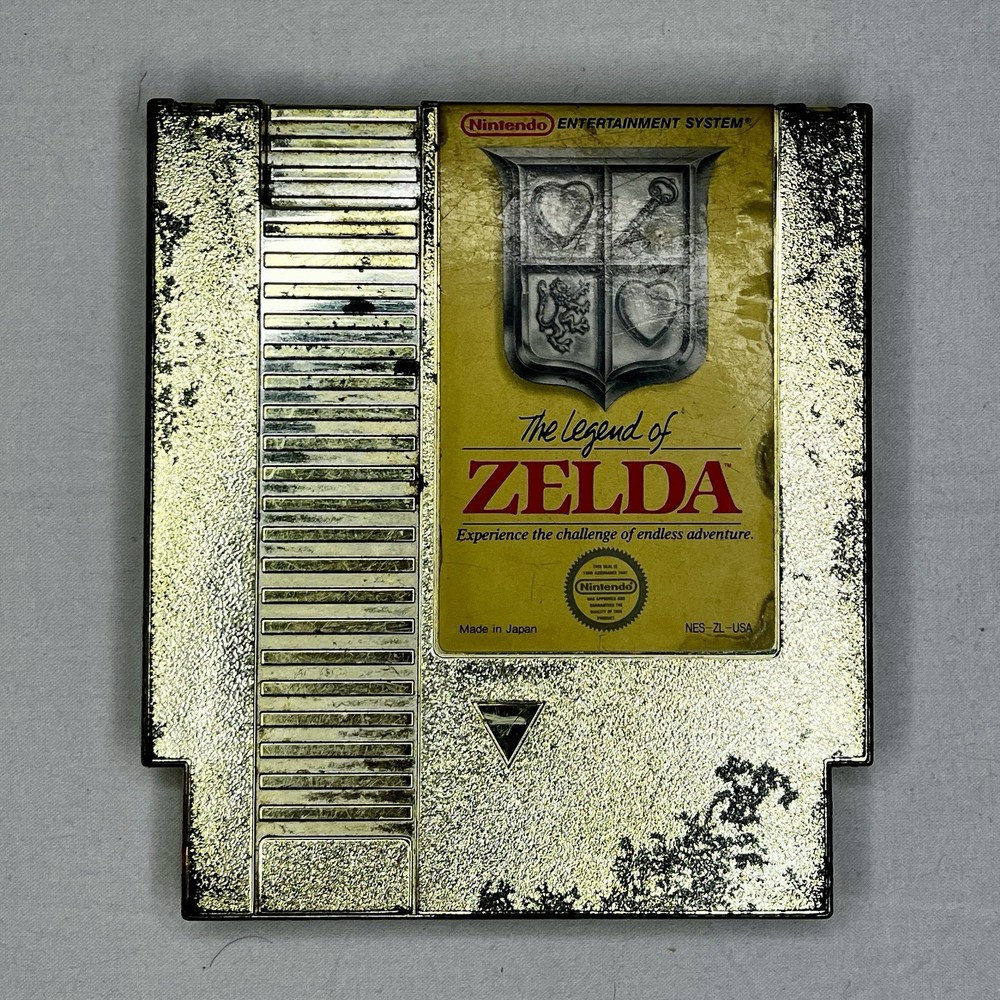 The Legend of Zelda (Nintendo NES, 1987) Gold Cartridge Authentic - Tested