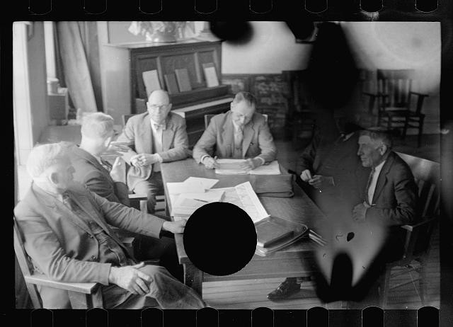 Photo:1930s Men Meeting at Table Office Interior Group Portrait