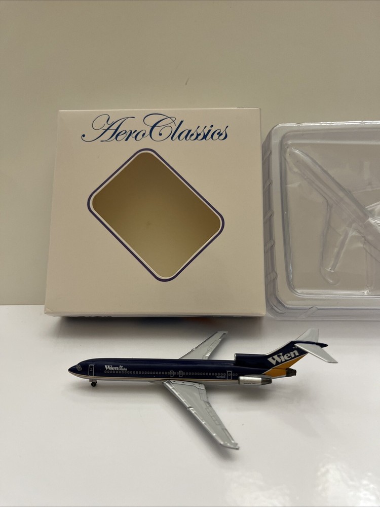 1:400  Aero Classics WIEN Airlines B 727-200 Rare Model!!