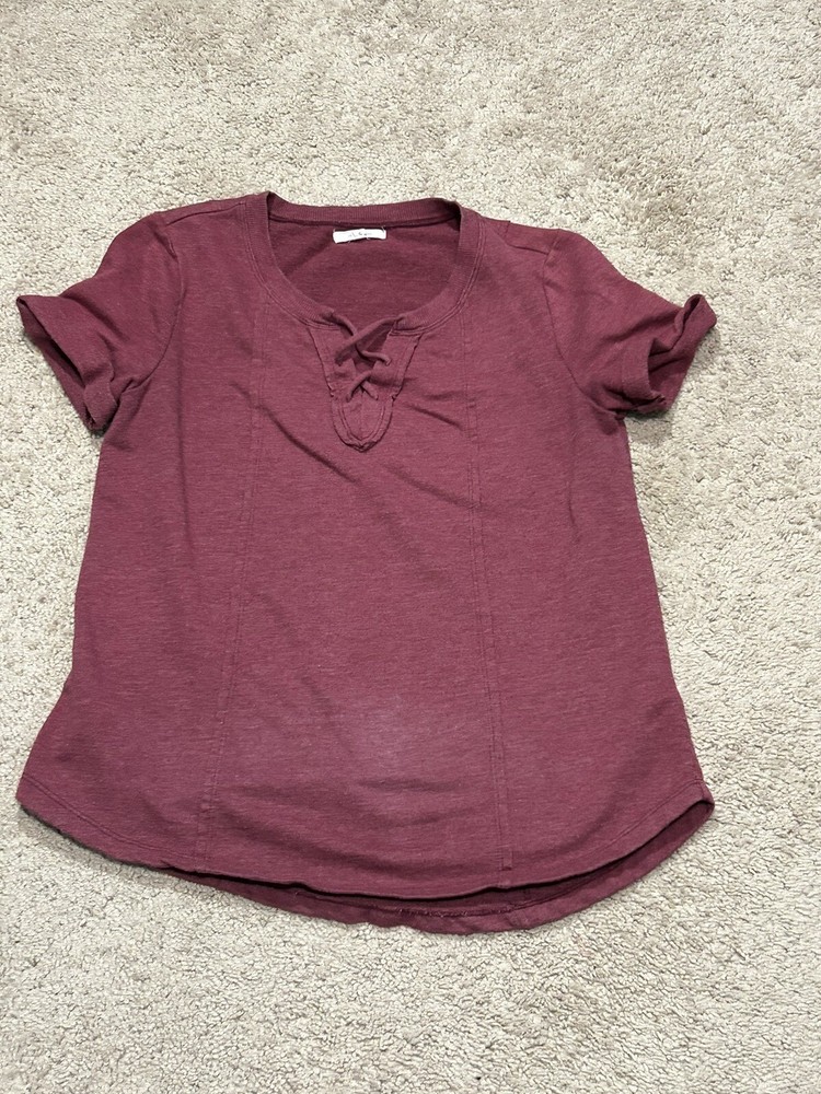 Maurices Womens Shirt Size Small Red Strappy Classic Casual Comfort