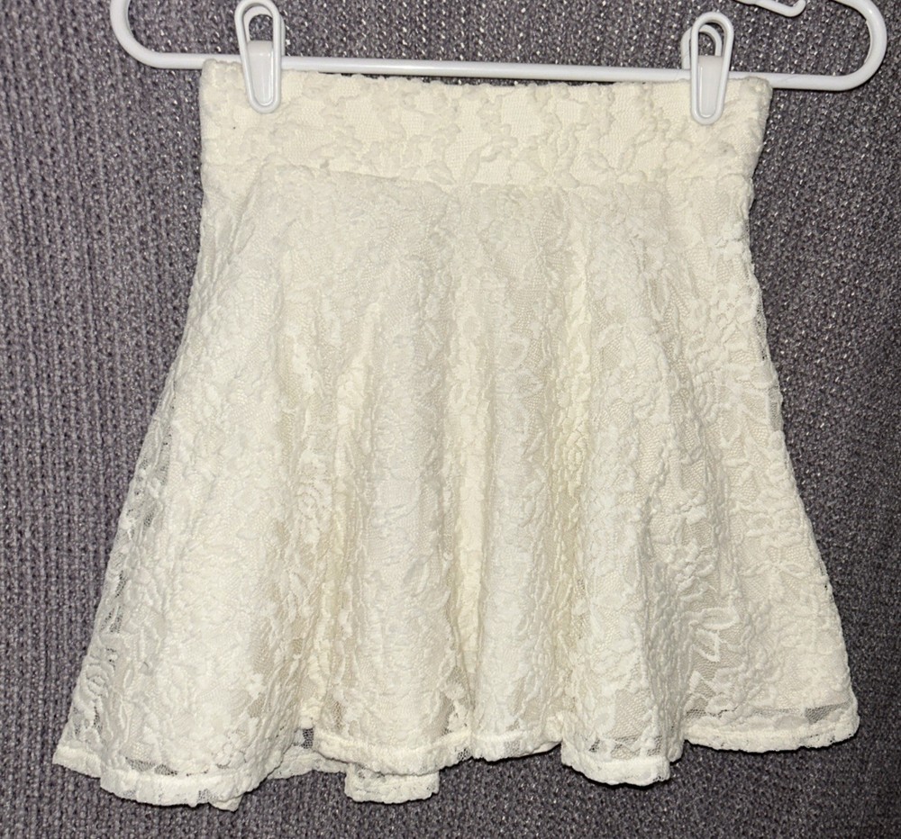 Hollister Mini Cream Lace Coquette Skirt, Size S