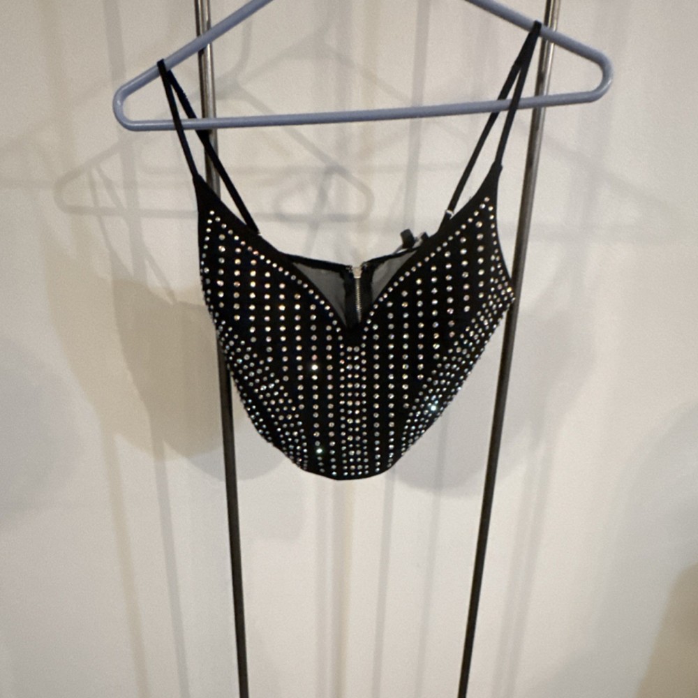 Fashion Nova Rhinestone Mesh Cropped Tank Top Black V Neck Sleeveless S YT5703