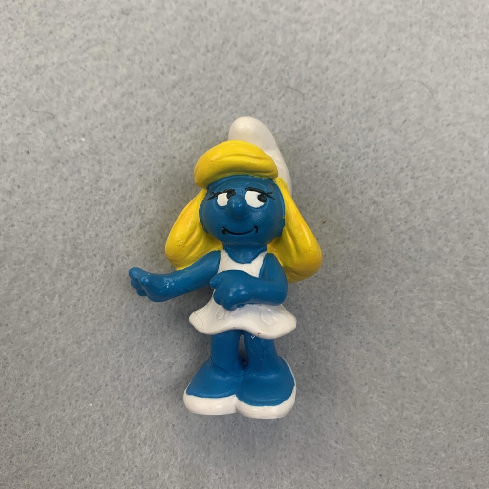 Vintage Schleich The Smurfs Smurfette PVC Figurine 2004 Peyo Germany Plastic Toy