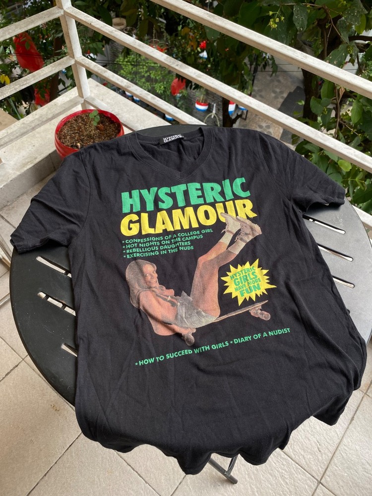 hysteric glamour t shirt v-neck