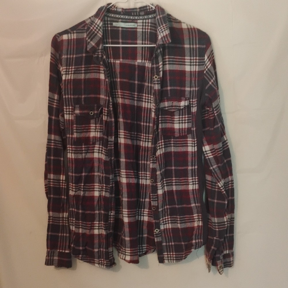 Maurices Burgundy Plaid Flannel Cotton Button-Up Collared Long Sleeve L