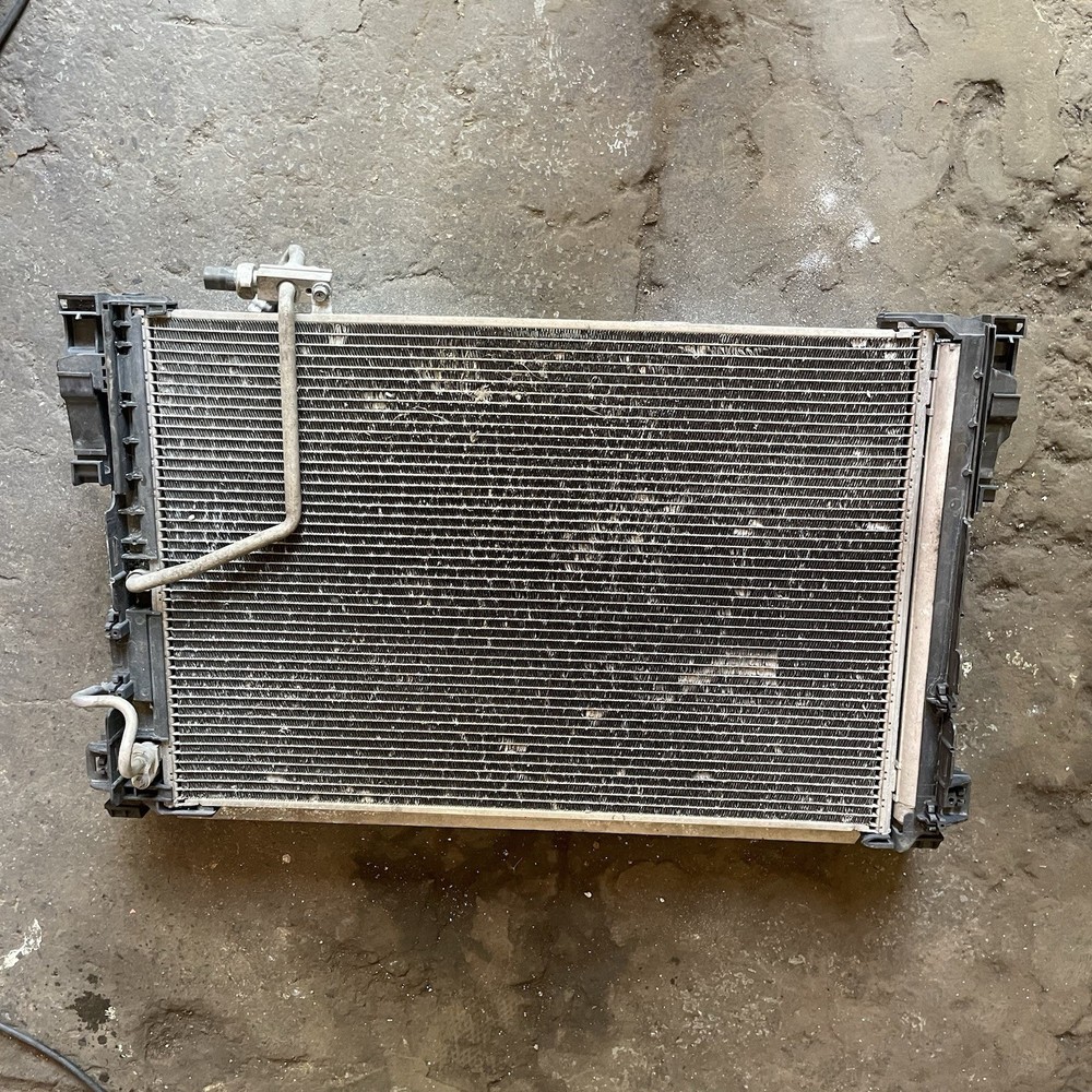 MERCEDES C E CLASS C207 C204 COOLING RADIATOR & A/C CONDENSER A0995002703 2013