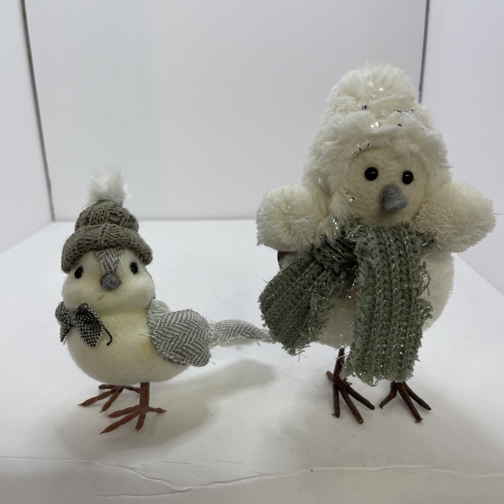 Set Of 2 Fabric Felt Bird Figurine Winter Hat Fur Scarf Spritz Style