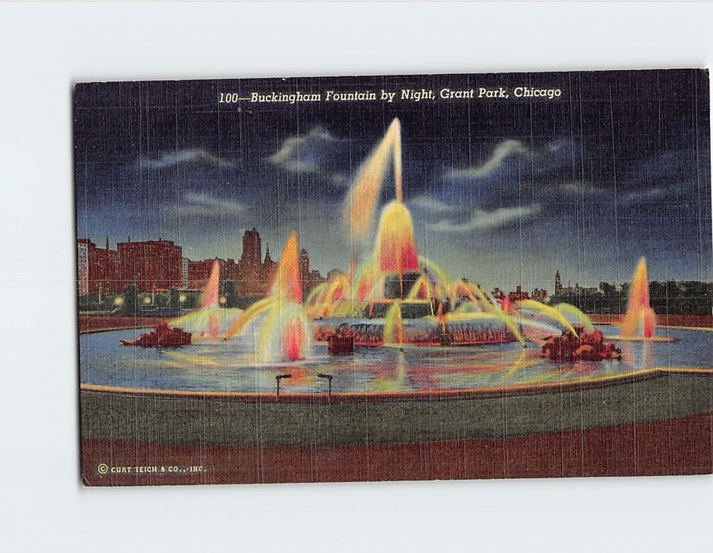 Postcard Buckingham Fountain by Night Grant Park Chicago Illinois USA