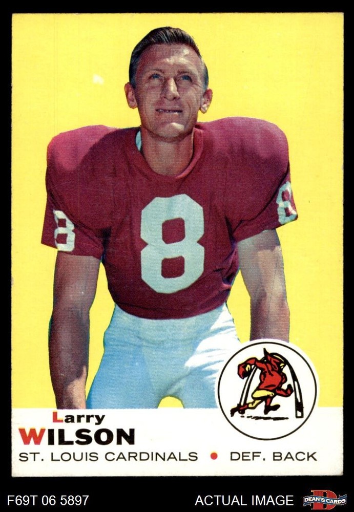 1969 Topps #65 Larry Wilson Cardinals-FB HOF 7 - NM