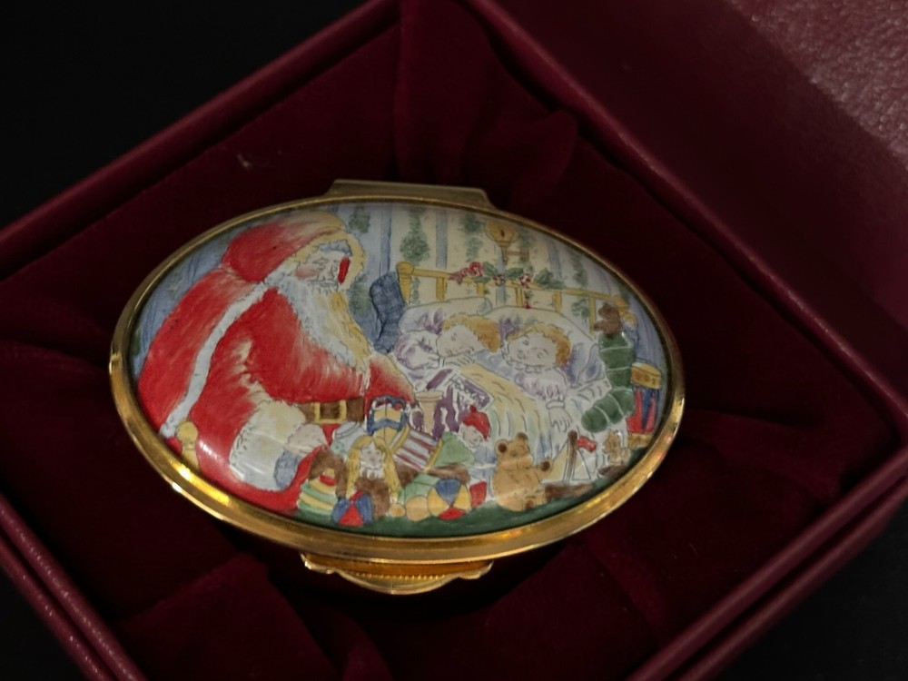 Staffordshire Enamel Trinket Box 