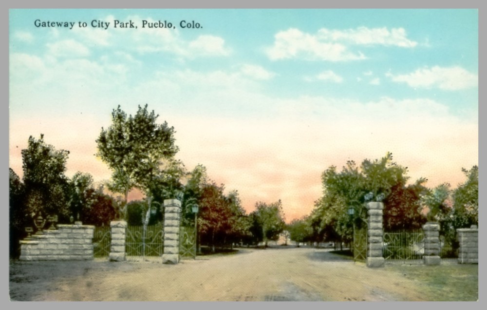 Gateway To City Park Pueblo Colorado DB c1910 Antique UNP Postcard