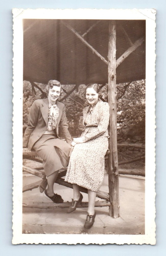 Old Vintage Photo PAIR LEGGY WOMEN SITTING ON RAILING ANTIQUE SNAPSHOT