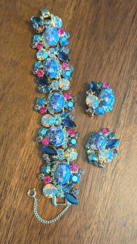 JULIANA DeLizza & Elster Blue Stippled Egg Set Bracelet & Earrings BOOK PIECE J6