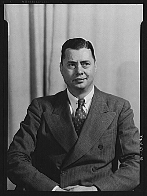 Photo:Unidentified Man Portrait Suit Tie 1930s Studio Photo