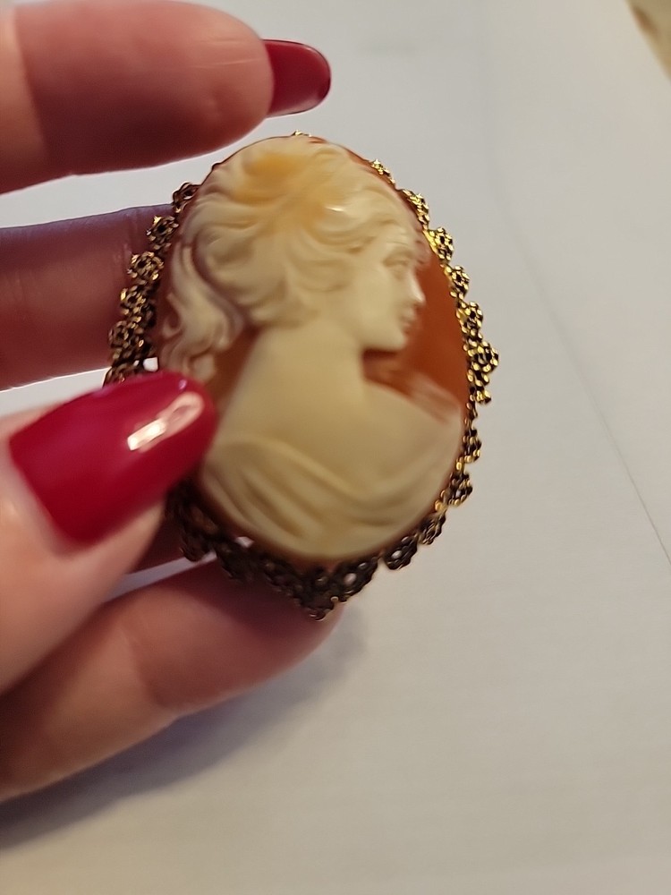 Cameo Brooch Pin