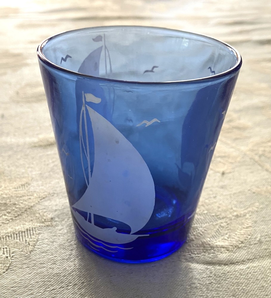 Single VTG Hazel Atlas Cobalt Blue Glass Sailboats Rocks/Juice/Tumbler Glass