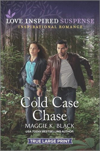 Cold Case Chase (Love Inspired Suspense) by Black, Maggie K., Very Good Book