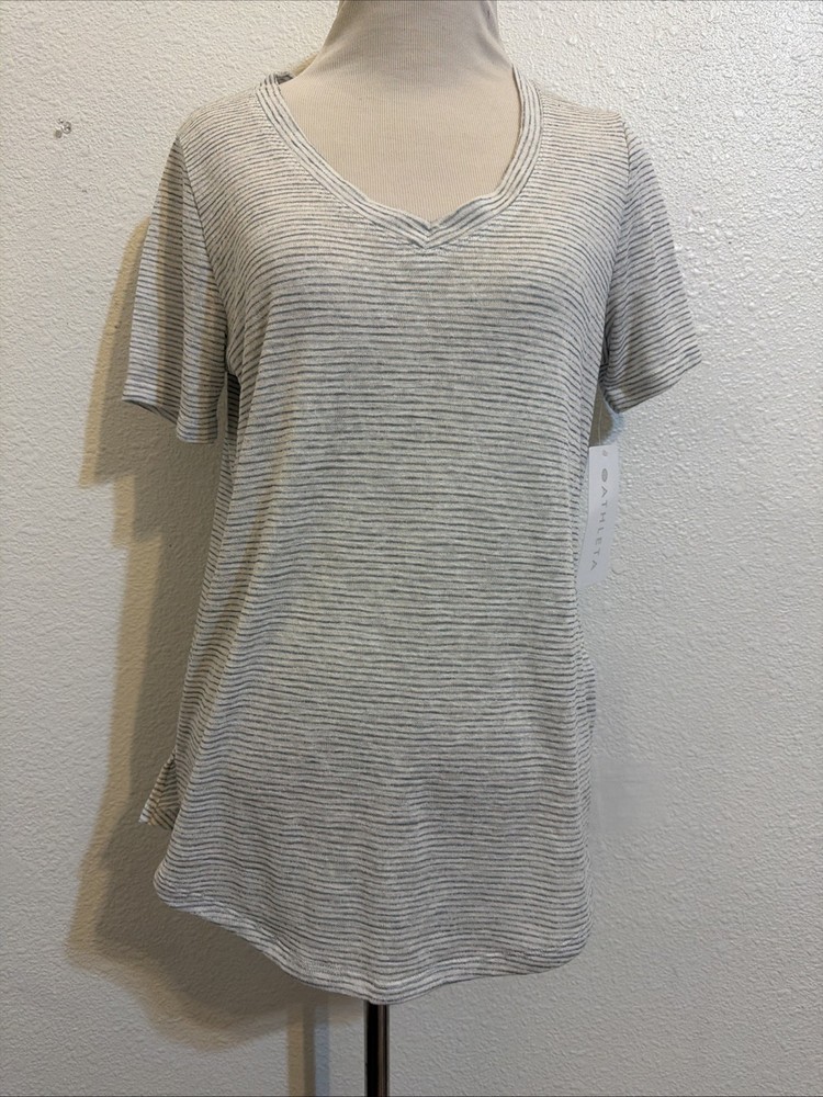 Atletha Breezy Scoop V-Neck Tee T Shirt Size S/P NWT Breathable Casual Women