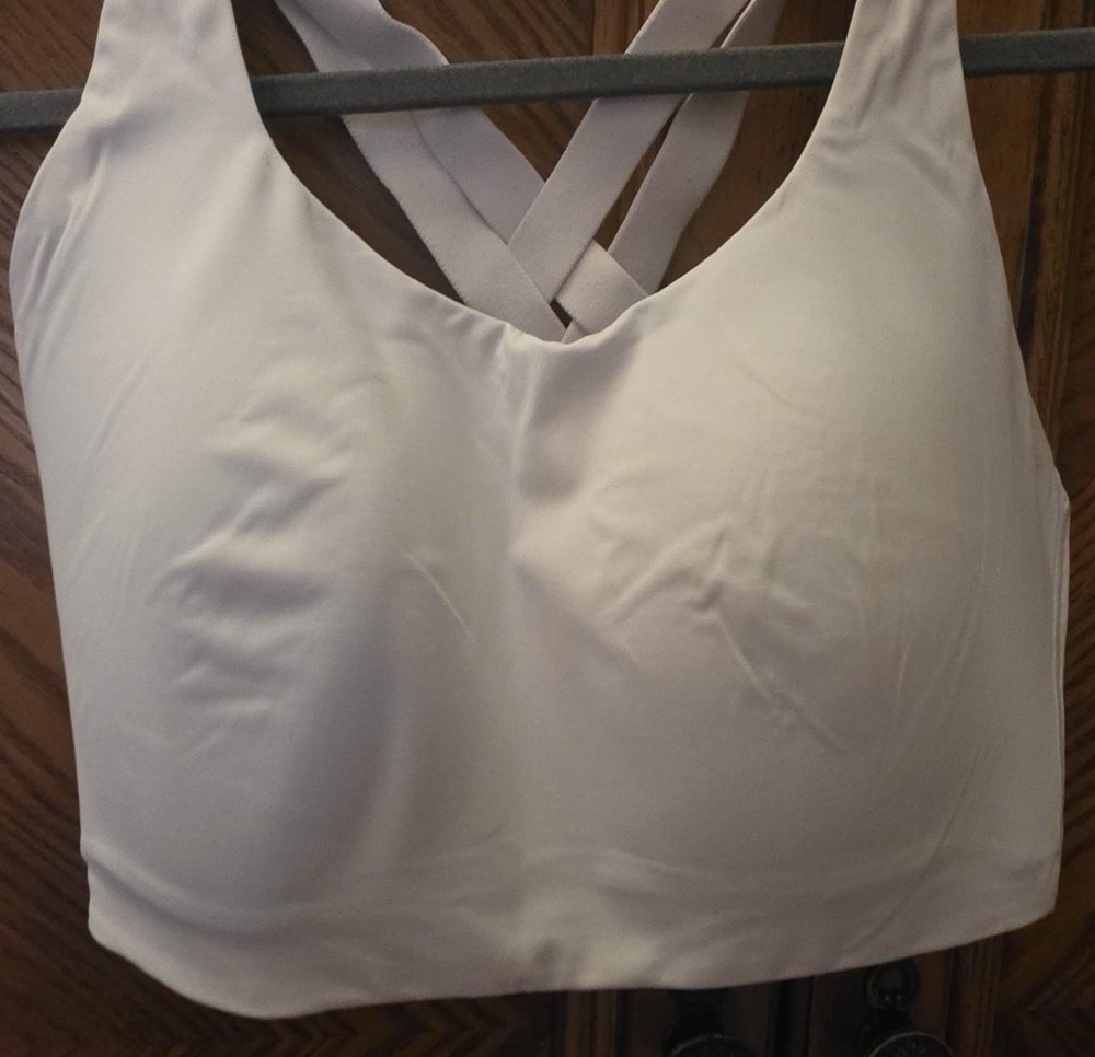 Lululemon Women's White Sports Bra 34DD