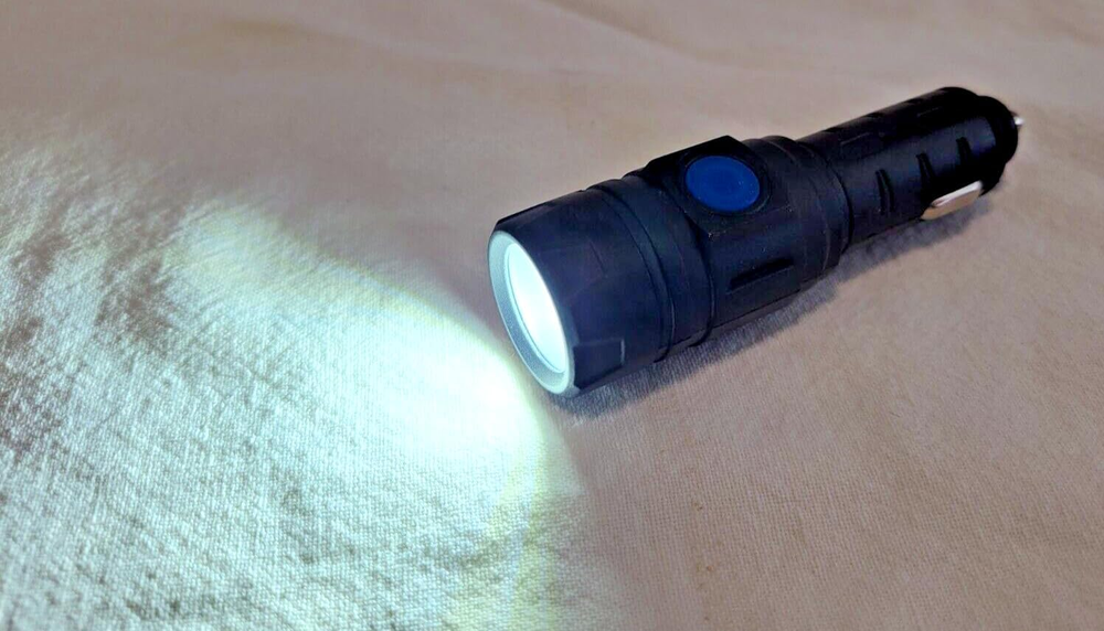 Harbor 12V Super Bright LED Mini Flashlight with Car Charger