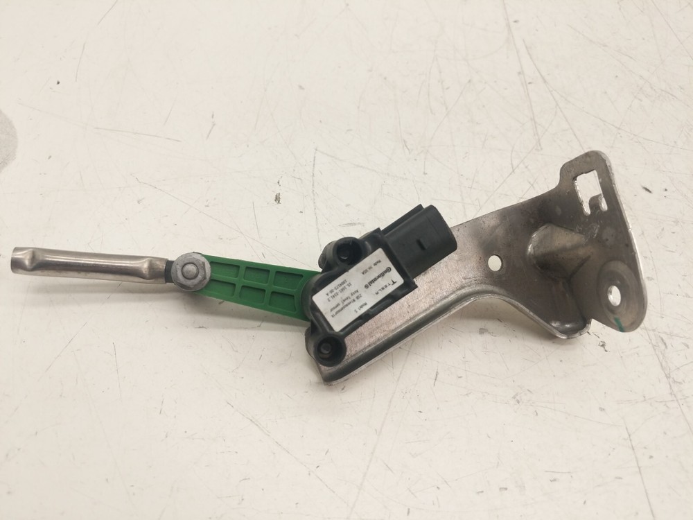 2012-2020 Tesla Model S X Rear Left Air Suspension Height Level Sensor Assembly