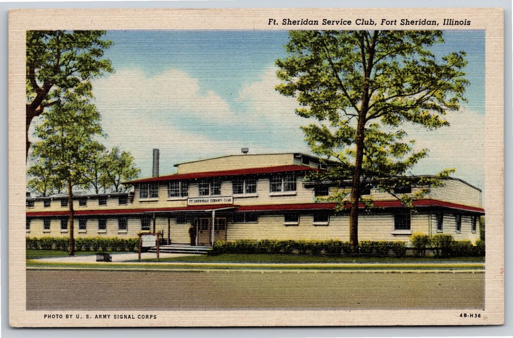 Military~Fort Sheridan Illinois~Service Club Bldg Exterior View~Vintage Postcard