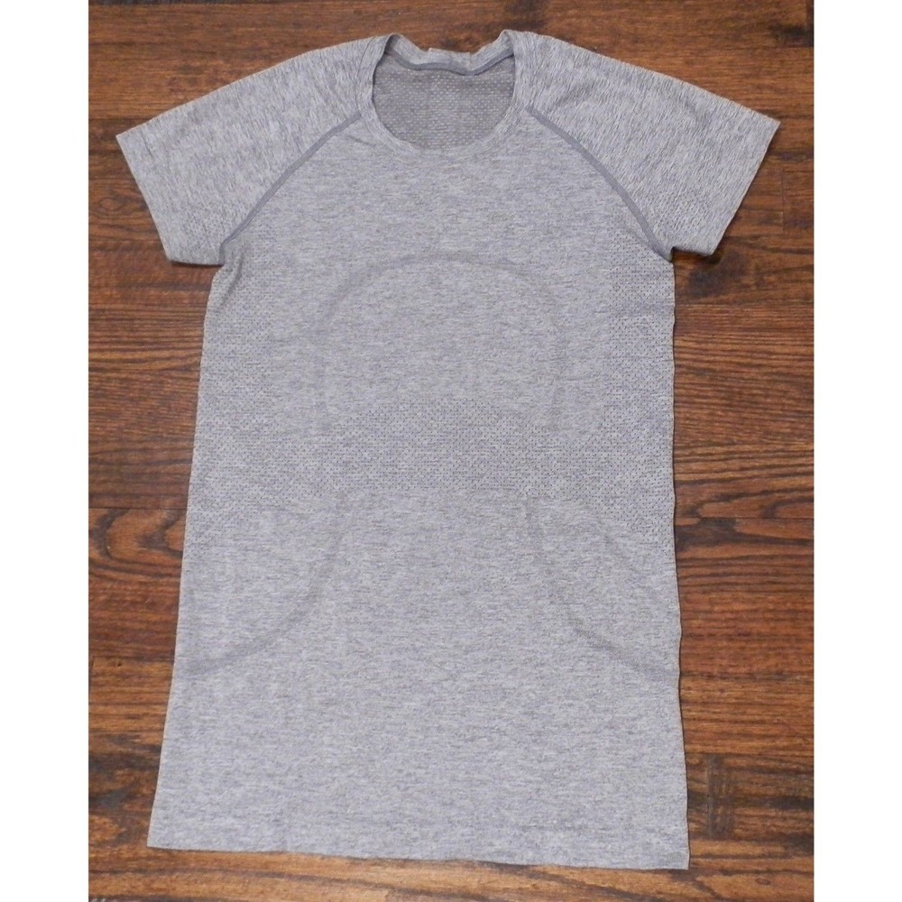 Lululemon Grey Swiftly Tech Short Sleeve Shirt Top Women's Size 6