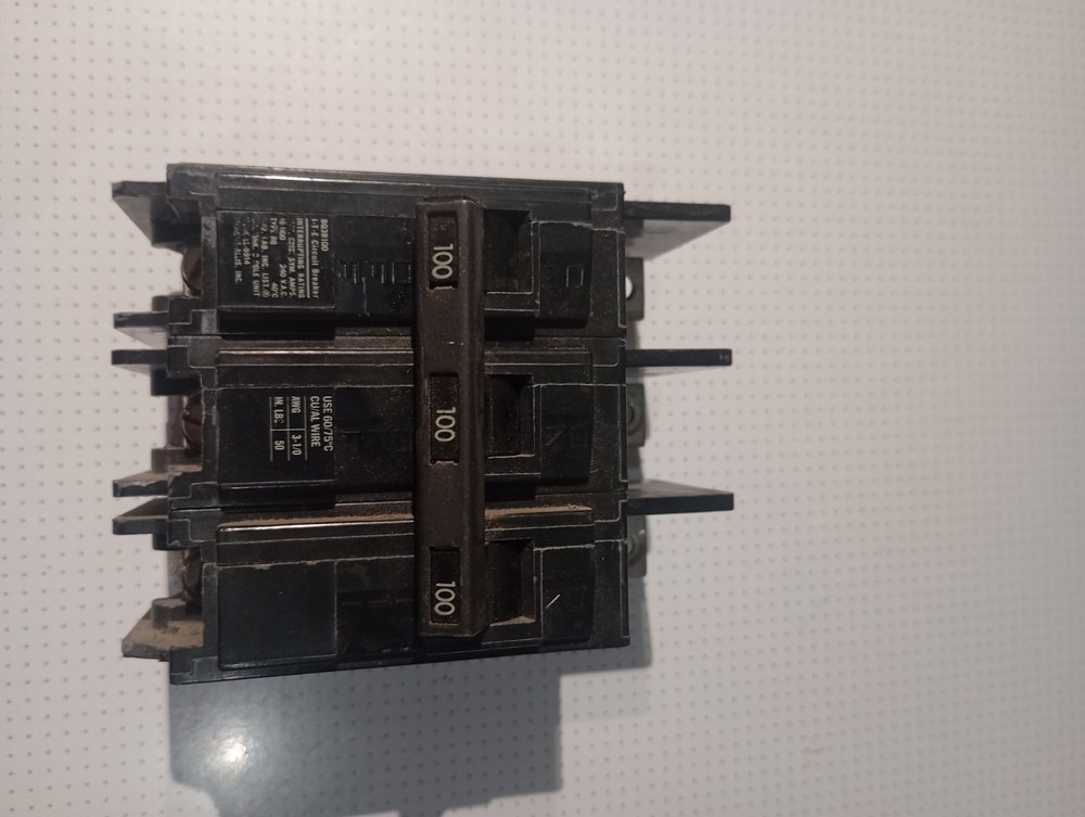 Siemens Ite Bq Bq3 Bq3B100 3 Pole 100 Amp 240V Circuit Breaker