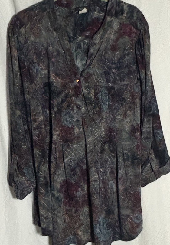 COCOMO Womens Dark Floral Roll Tab Sleeve VNeck  Pleated Blouse Top Sz. 2X