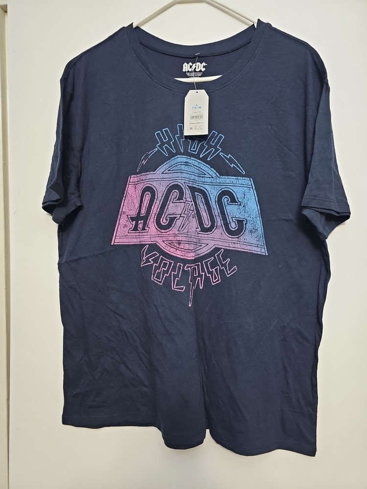Time and Tru Women's Short Sleeve Crew neck Graphic Tees, Size L 12-14 Blue