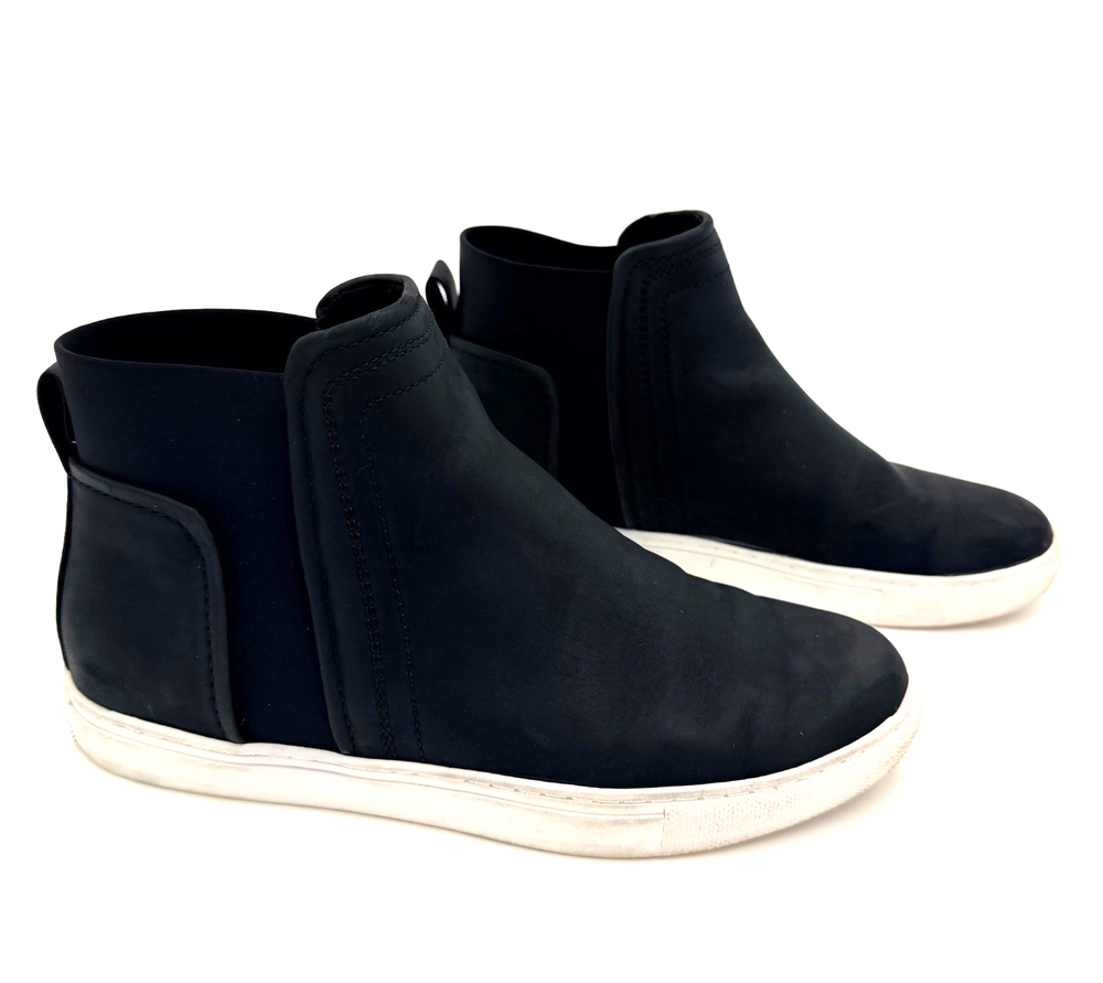 Kenneth Cole Reaction Jodi Women’s Size 6 Black Sneaker Boots Pre-Owned Good