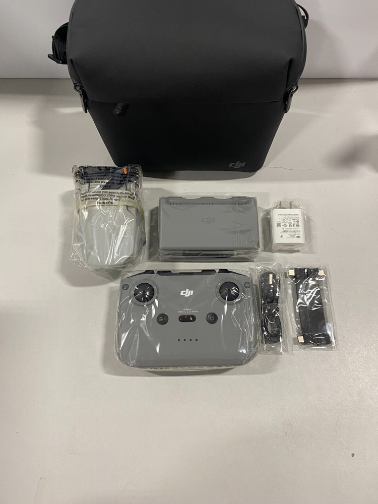 DJI Mini 2 Drone Fly More Vlogger Combo