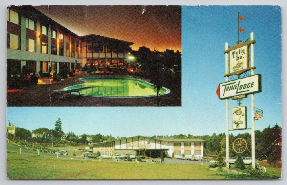 Vintage Tally-Ho Travelodge Nanaimo BC Postcard - Pool & Sign - Fidelity Colour