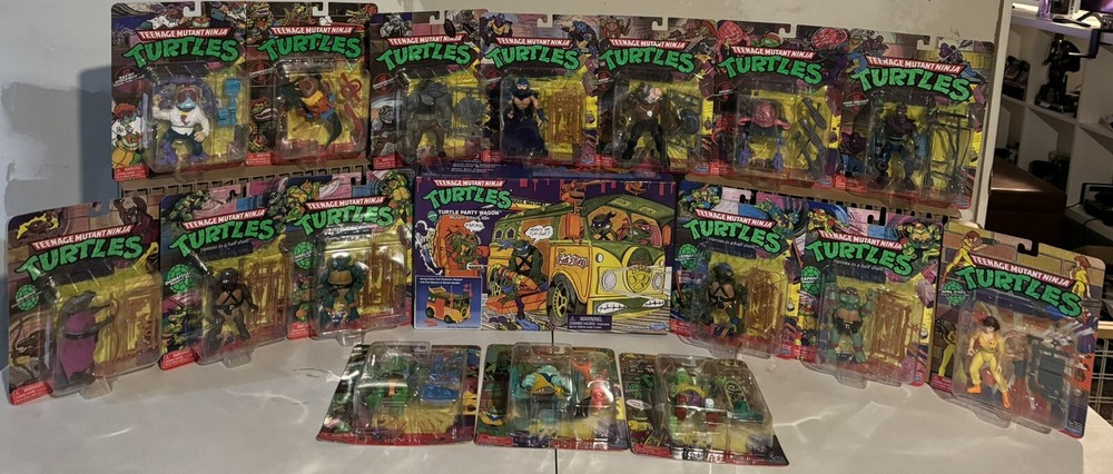 TMNT Retro Lot - Figures and Party Wagon