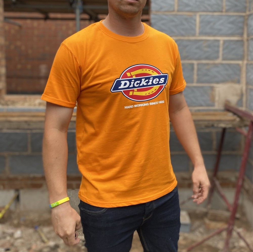 Dickies Orange TShirt Men's Large Tee Shirt Retro Spellout Logo 90s Round Neck