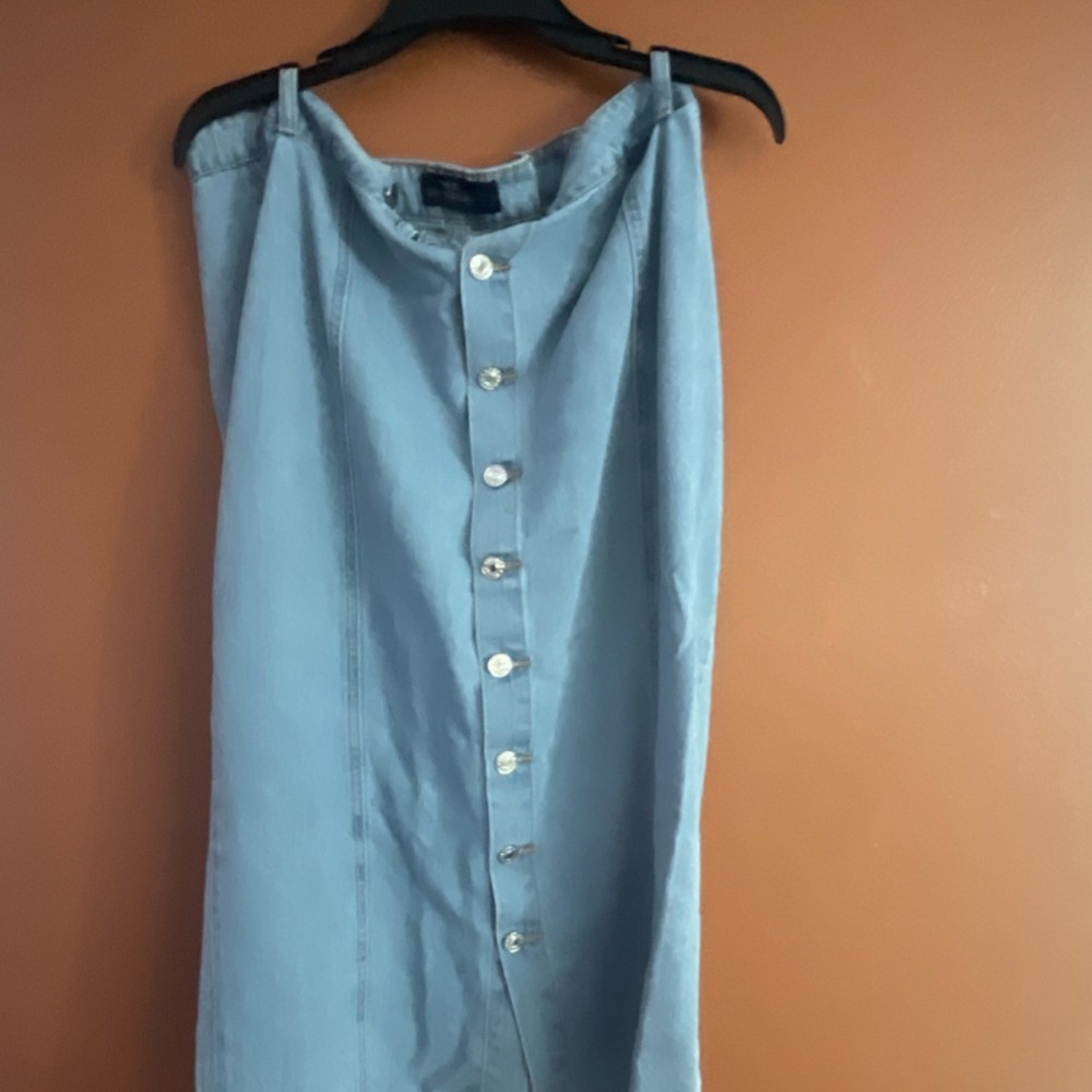 Women's Blue Solid Denim Button-Front Midi Skirt, 2XL Regular