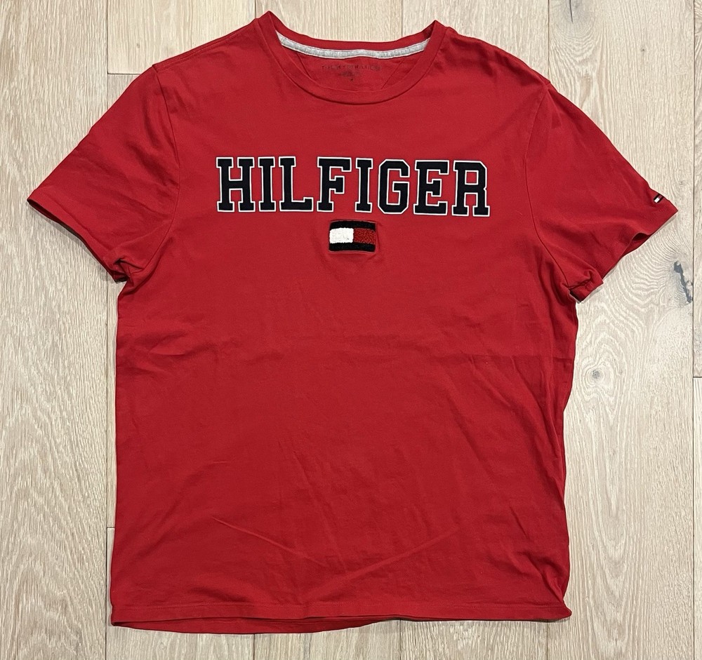 Tommy Hilfiger Mens Short Sleeve T-Shirt Graphic Logo, Size Medium, Red