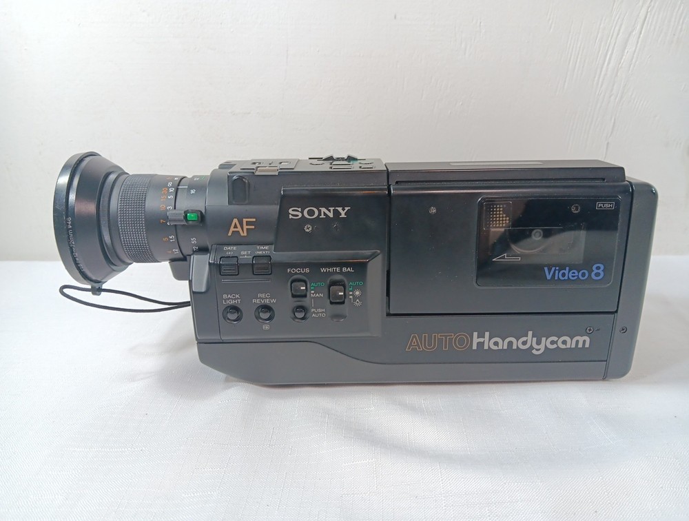 Sony Video Camera Recorder CCD-V5 Video 8 Auto Handycam Camcorder PARTS ONLY