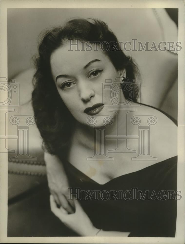 Press Photo Muriel Dooley, actress featured in Broadway Cop - nox19489