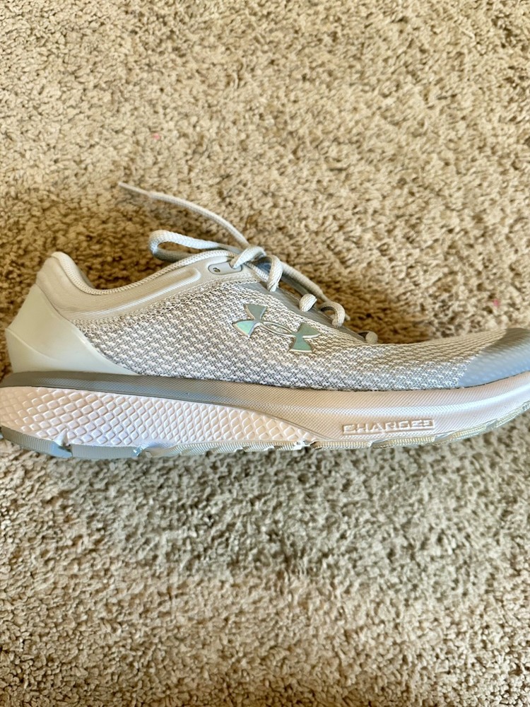 Under Armour Womens Charged Escape 3 3024913-100 Gray Running Shoes Sneakers 8.