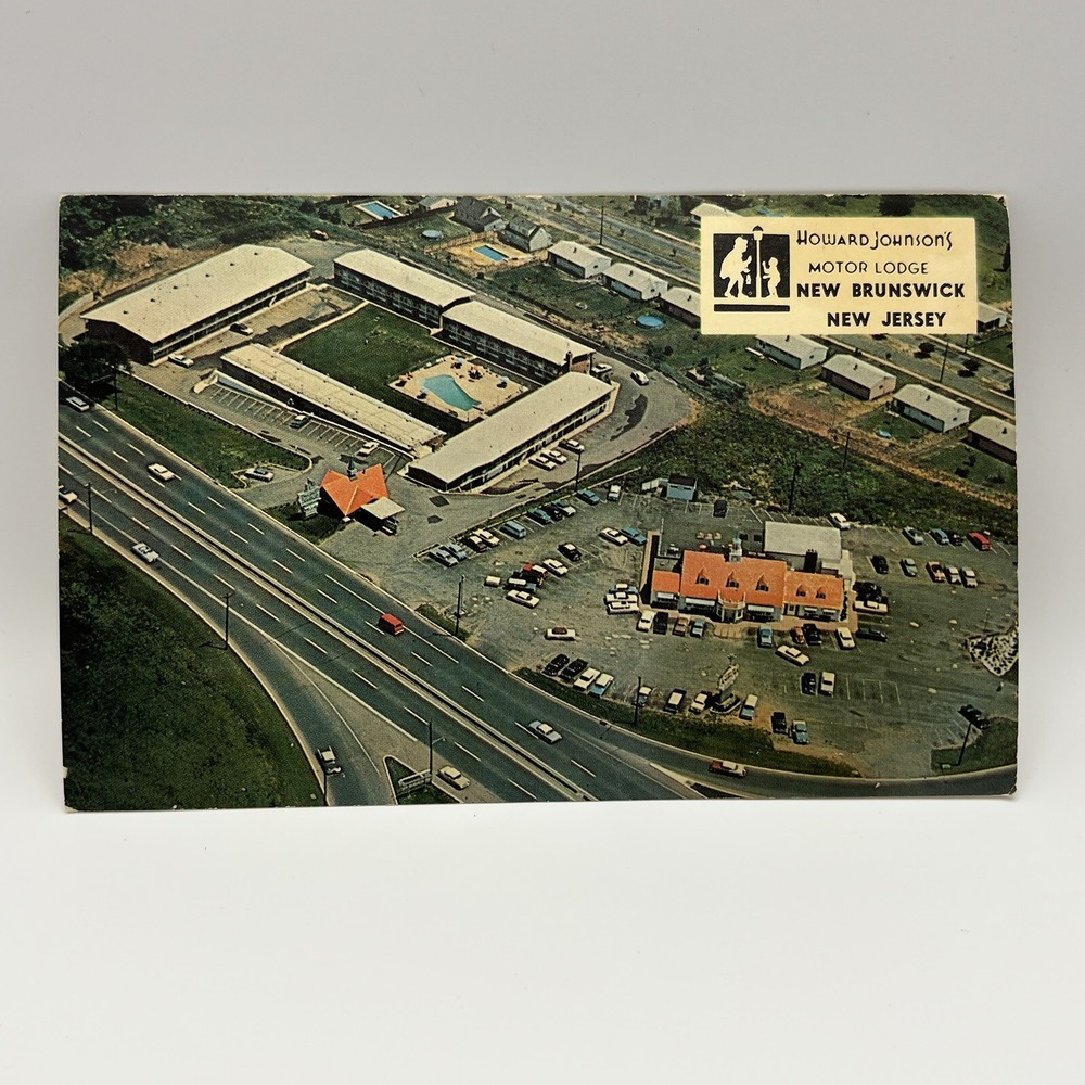 Vintage Postcard Howard Johnson’s Motor Lodge New Brunswick, NJ Aerial Unposted