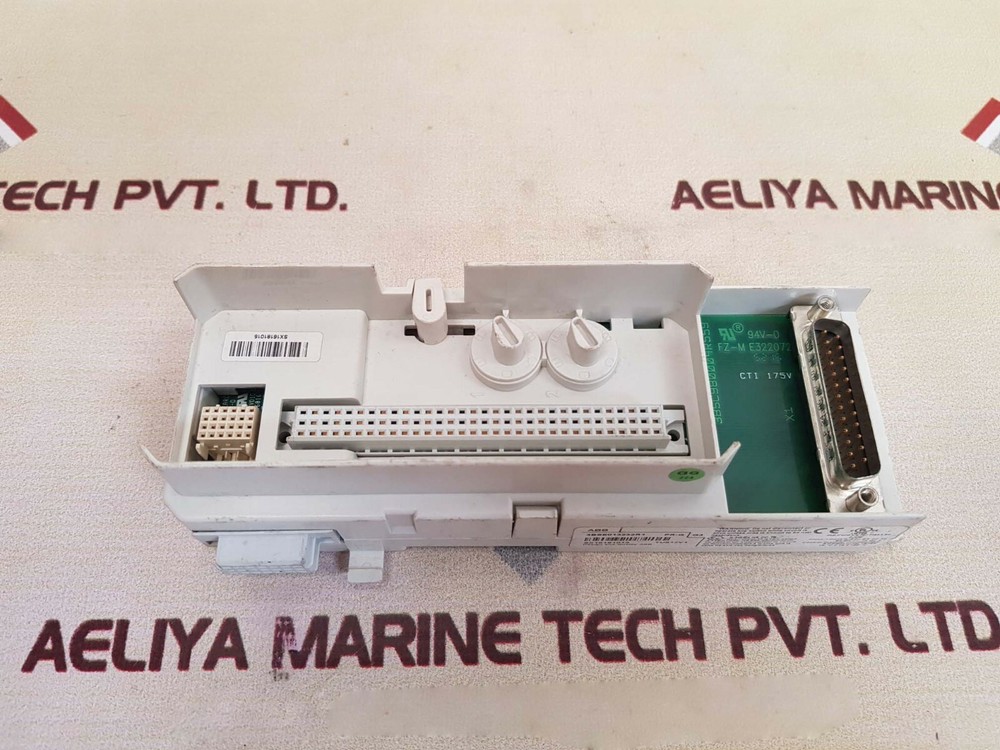 ABB 3BSE013232R1 Compact Module Termination Unit TU812V1
