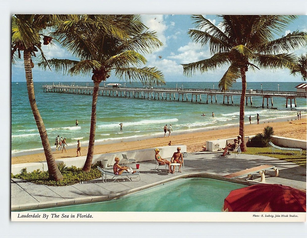 Postcard Scene at Lauderdale by the Sea Florida USA